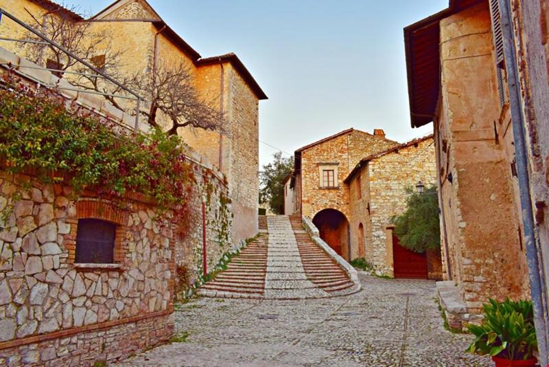 Casaletto Santo Spirito Labro Exterior foto